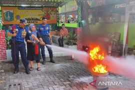 PPKUKM Jaksel edukasi pelaku UMKM Setiabudi cegah kebakaran