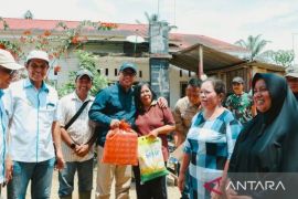 PTPN IV Regional III Riau salurkan bantuan korban banjir di Rokan Hulu