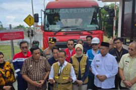 Menteri ESDM cek stok dan kualitas BBM di Kota Baubau