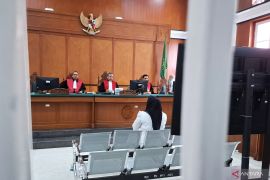 Terdakwa kosmetik bermerkuri, Mira Hayati terancam 12 tahun penjara, tak ajukan eksepsi