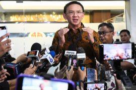 Hukum, dari Kejagung periksa Ahok hingga sidang etik Kapolres Ngada