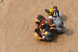 Enam RT di Jakbar dan Jaktim terendam banjir hingga 175 cm