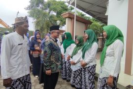 Mendikdasmen: Pemerintah masih hitung nilai bantuan untuk guru honorer