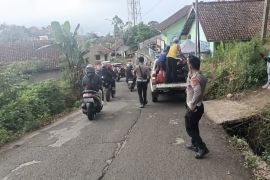 Kecelakaan di Jalur Kamojang Bandung tewaskan tiga pemudik