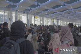 Pemprov Sumut fasilitasi 500 pemudik balik ke Batam dengan KM Kelud