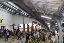 Sebanyak 409.664 penumpang gunakan kereta di Daop 9 saat Lebaran