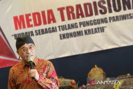 Samuel Wattimena: Efisiensi tak hentikan kreativitas pekerja seni