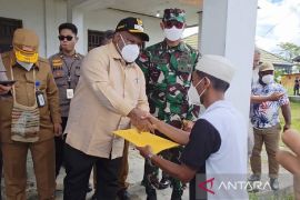 Wakaops sebut 11 jenazah korban KKB dimakamkan di Dekai