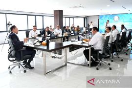 Gubernur Gorontalo paparkan program prioritas ke Menko AHY