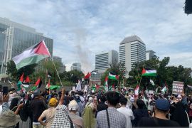 Personel gabungan kawal aksi damai Bela Palestina di depan Kedubes AS