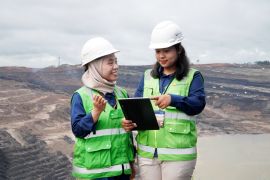 Menembus batas: Kisah inspiratif para Kartini Bukit Asam