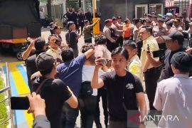 Hukum kemarin, kasus pagar laut hingga sidang Hasto kembali ricuh