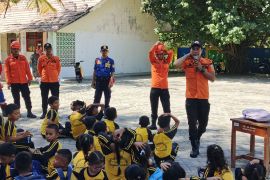 Mitigasi bencana dikenalkan sejak dini di Pulau Seribu