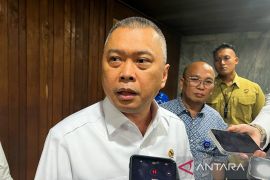 Menhub: Kemacetan Priok bukan akibat pembatasan angkutan Lebaran