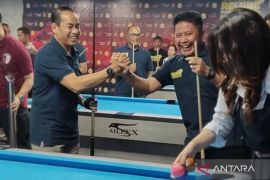 Kapolda hadapi Gubernur Sumsel dalam turnamen billiard challenge di Palembang