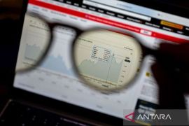 IHSG menguat di tengah pasar cermati data inflasi dan manufaktur RI