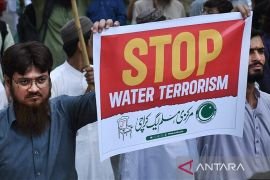 Air jadi senjata geopolitik baru di tengah krisis Kashmir
