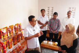 Mantan PMI sukses bangun usaha kue di Binjai, dipuji Menteri Karding