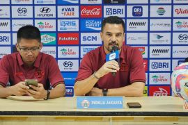 Persija pecat Carlos Pena dan tunjuk Ricky Nelson sebagai caretaker