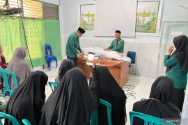 Baznas beri pelatihan pengurusan jenazah perempuan di Kendari