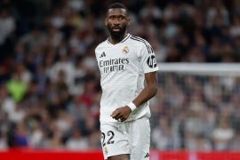 Rudiger dipastikan absen di sisa musim ini usai jalani operasi lutut