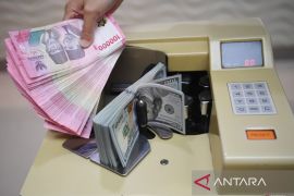 Rupiah menguat dipicu peningkatan ekspektasi pemangkasan FFR