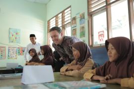 Kedutaan Australia dukung transformasi pembelajaran di Lombok Tengah