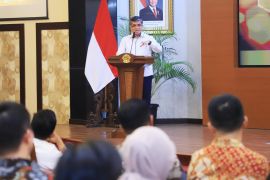 Menaker ajak perusahaan pemberi kerja TKA untuk perkuat TKM