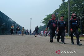 Buruh mulai tinggalkan kawasan Monas