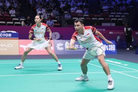 Rinov/Gloria kalah, tim Sudirman Indonesia tertinggal 0-1 dari Denmark
