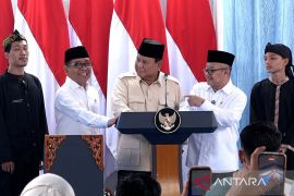 Presiden bertekad terus berhemat untuk percepat perbaikan sekolah