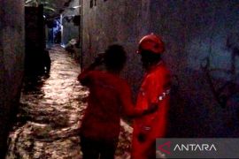 Hujan deras, enam RT di Jaksel terendam banjir