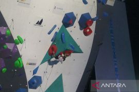 Atlet Indonesia finis terakhir di final panjat tebing lead putra 