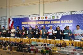 Bea Cukai Batam cegah kerugian negara Rp18,9 miliar dari BKC ilegal