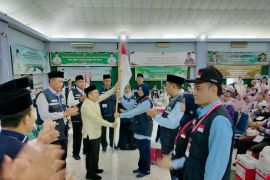 1.321 calon haji Riau telah berangkat ke Madinah