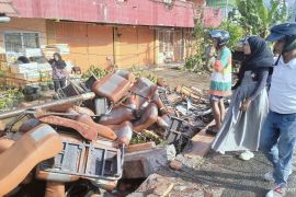 Dua korban bus ALS di Padang Panjang belum teridentifikasi