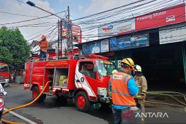 Jaktim minta warga punya alat pemadam untuk mitigasi risiko kebakaran