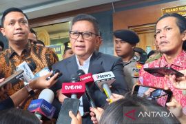 Hasto bantah kepemilikan hp dengan nomor bernama Sri Rejeki Hastomo