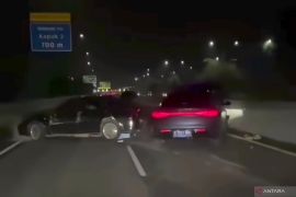 Polisi segera periksa pengemudi BYD yang tabrak lari di Tol Sudyatmo
