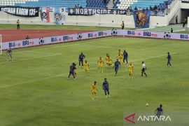 Persik benamkan tuan rumah Arema FC 3-0 di Stadion Kanjuruhan