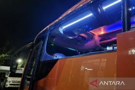 Polisi selidiki pelemparan bus tim Persik usai laga lawan Arema