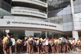 DKI kemarin, Kebakaran di Cipinang hingga truk tabrak rumah