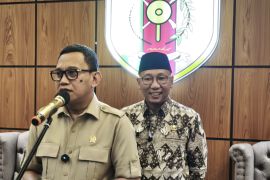 Menteri P2MI dorong pemda buat aturan pastikan PMI berangkat legal