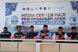 Garuda siapkan kursi roda dalam pesawat untuk JCH lansia Aceh
