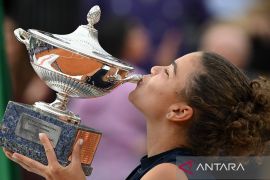 Italia Terbuka:  Jasmine Paolini raih trofi setelah unggul dua set langsung