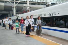 Kereta Sanxingdui Hubungkan Budaya Kuno dan Keajaiban Alam di Sichuan