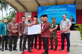 Pemkot Jambi beri perlindungan jamsostek bagi 3.000 pekerja rentan