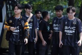 ONIC dan EVOS lawan terakhir Dewa United Esports dalam MPL ID