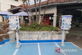 PLN Cianjur siapkan 66 titik charger khusus sepeda motor listrik