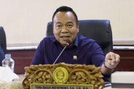 DPRD Surabaya ingatkan tak ada titipan Koperasi Merah Putih